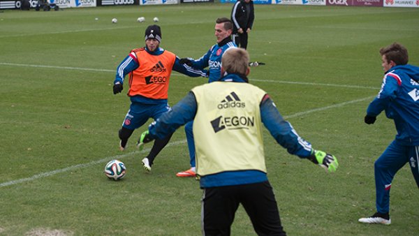 里这样的顶 里这样的顶